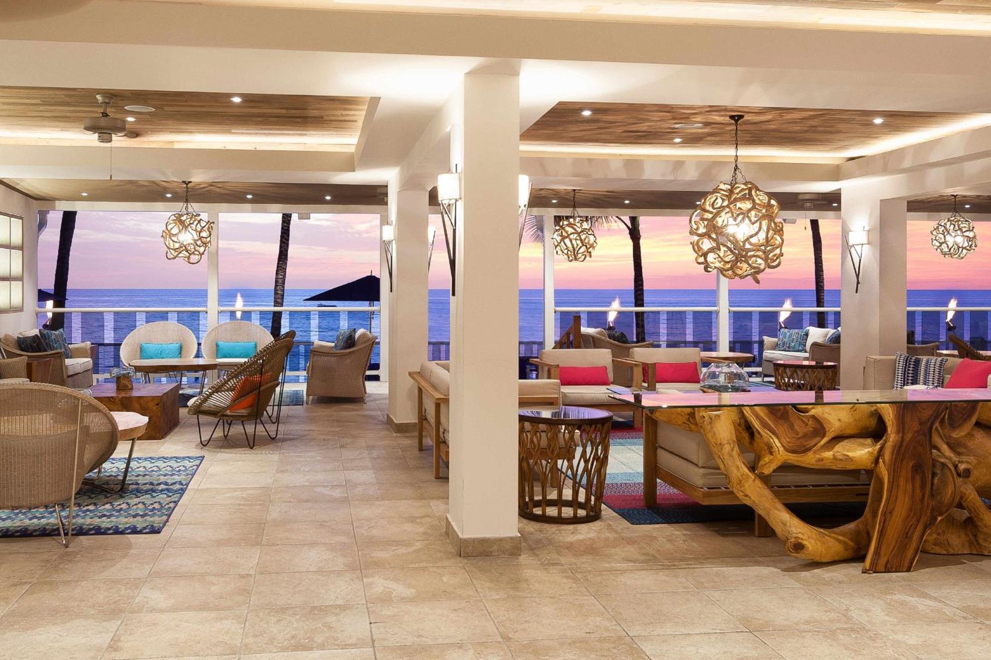 Waves Resort & Spa, Barbados, An Autograph Collection All-Inclusive Resort Saint James Dış mekan fotoğraf