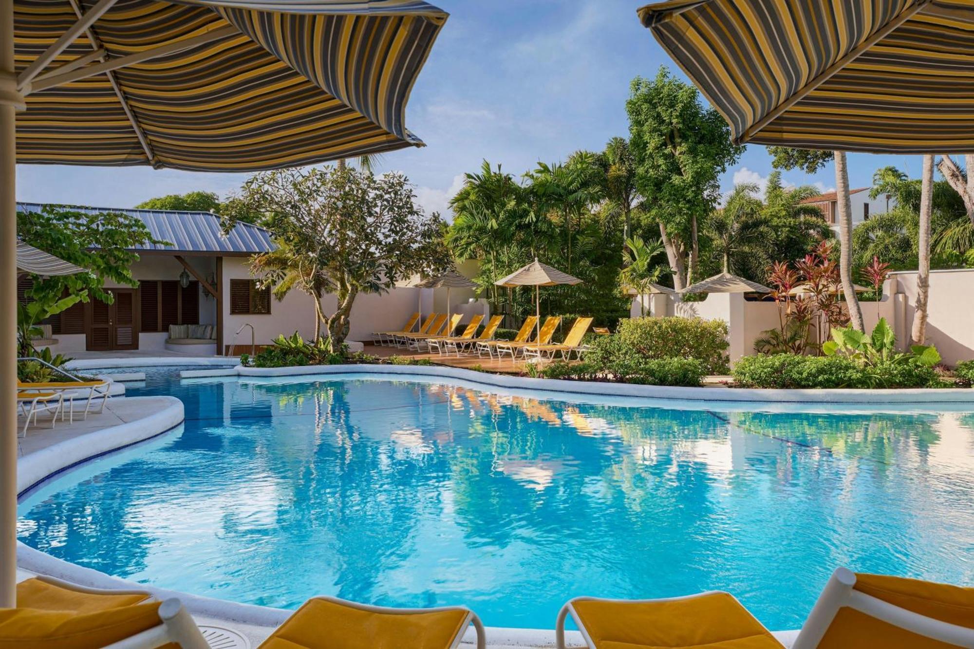 Waves Resort & Spa, Barbados, An Autograph Collection All-Inclusive Resort Saint James Dış mekan fotoğraf