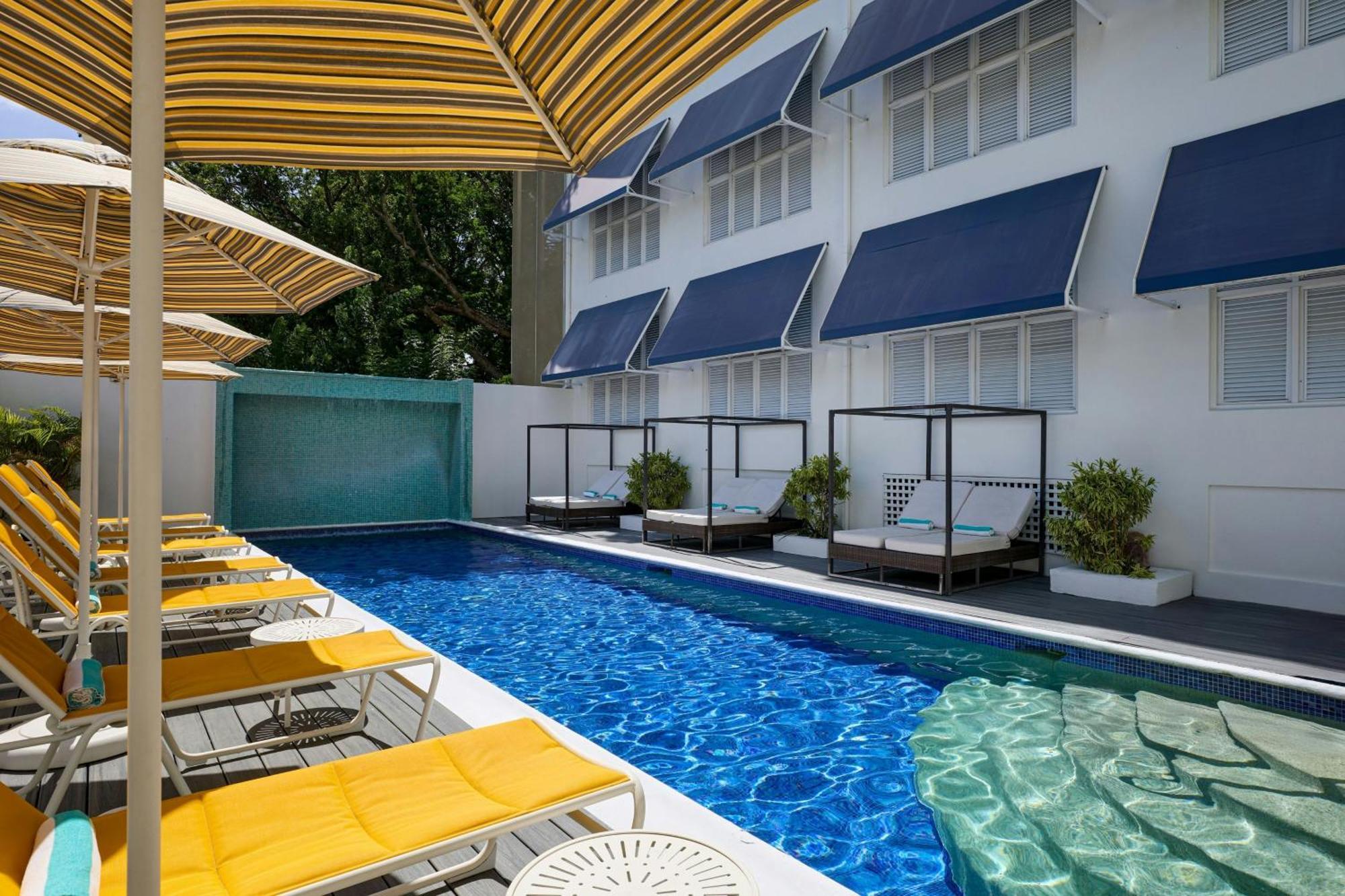Waves Resort & Spa, Barbados, An Autograph Collection All-Inclusive Resort Saint James Dış mekan fotoğraf