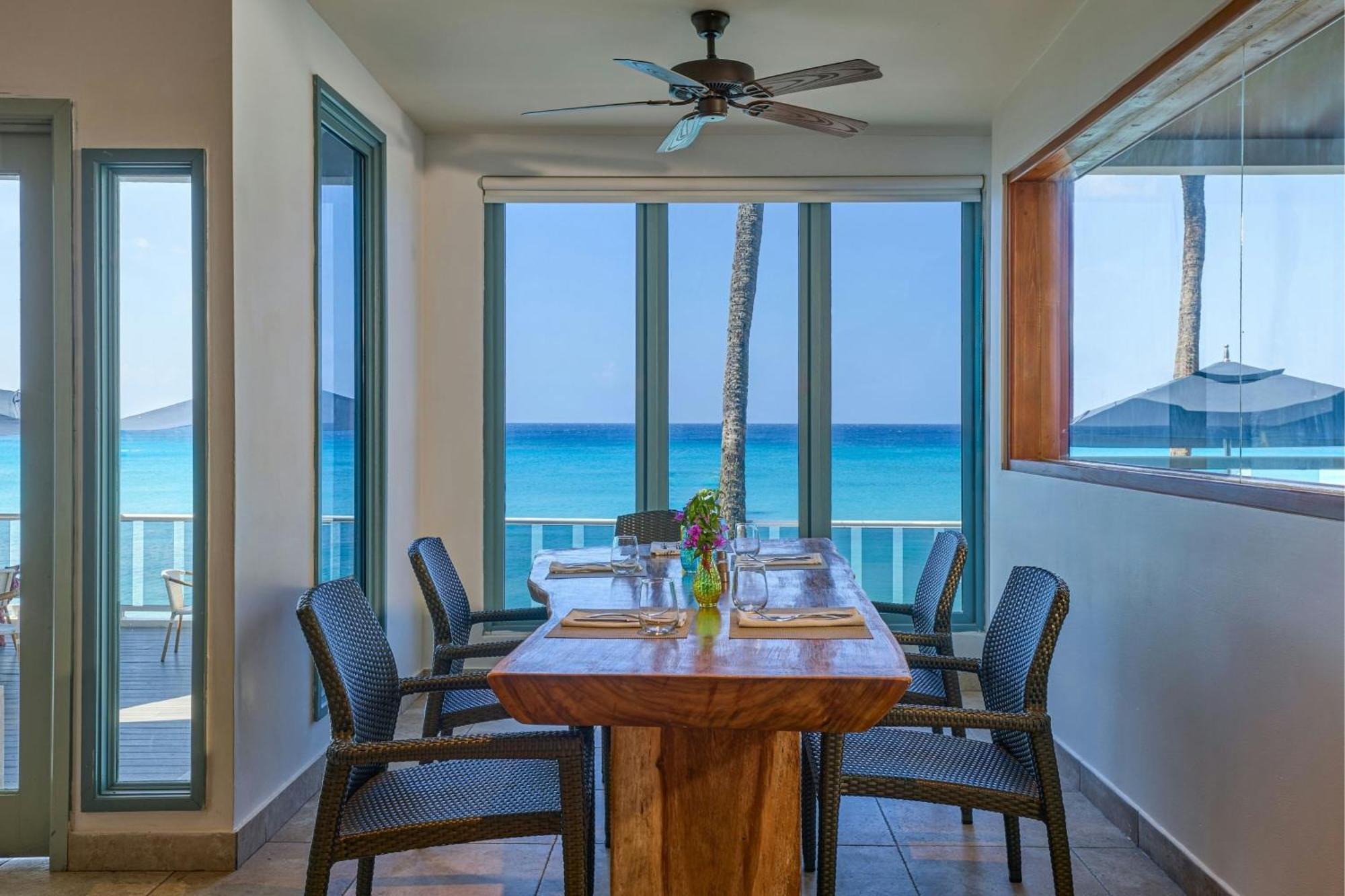 Waves Resort & Spa, Barbados, An Autograph Collection All-Inclusive Resort Saint James Dış mekan fotoğraf